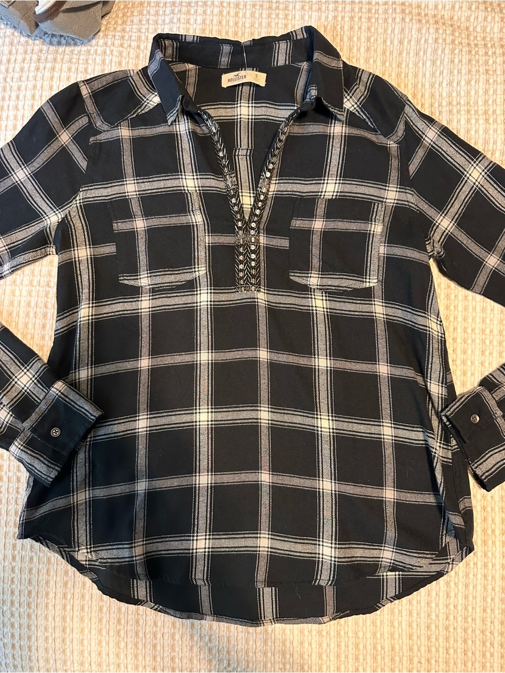 Vintage Y2K Hollister Black and White Plaid V neck Shirt
